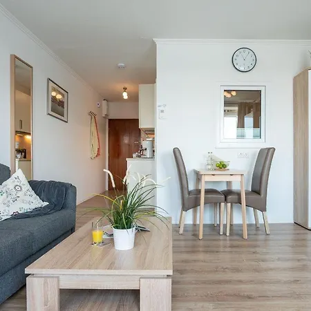 Haus-hanseatic-wohnung-6-05 Apartment
